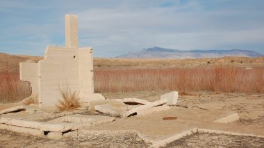 Building_Ruins_at_St._Thomas2C_Nevada.jpg