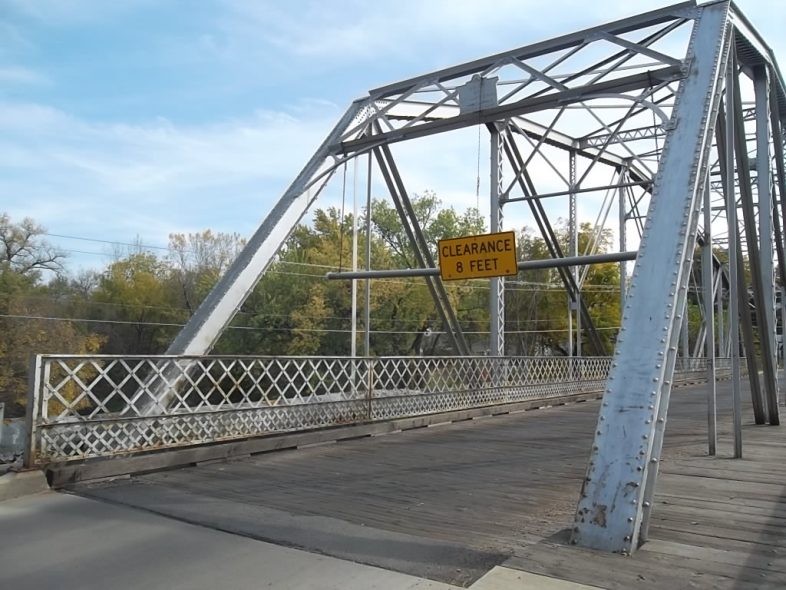 CannonFalls-Third_Street_Bridge.JPG
