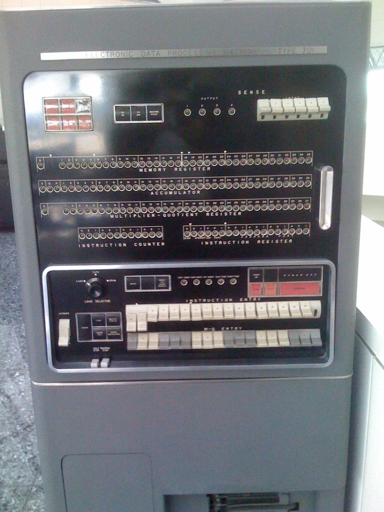 IBM_701console.jpg