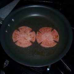 Pork_roll_slices_frying.JPG